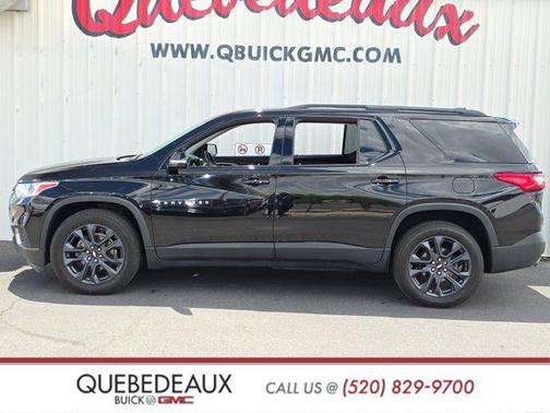 Mosaic Black Metallic 2020 Chevrolet Traverse RS