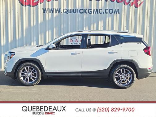 Summit White 2022 GMC Terrain SLT