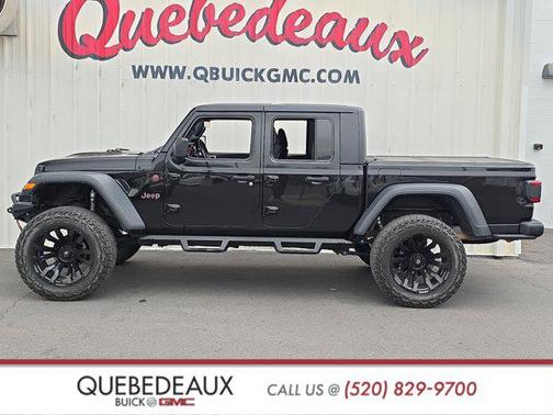 Black Clearcoat 2021 Jeep Gladiator Rubicon