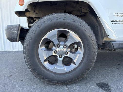 2018 Jeep Wrangler JK Unlimited Sahara