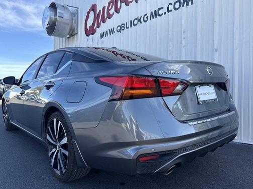 2020 Nissan Altima SR FWD