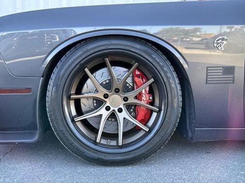 2016 Dodge Challenger SRT Hellcat