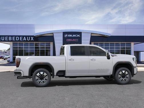 2025 GMC Sierra 3500 Denali