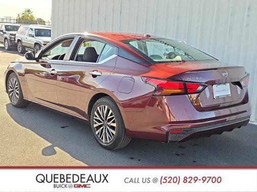 Garnet Pearl Metallic 2023 Nissan Altima 2.5 SV