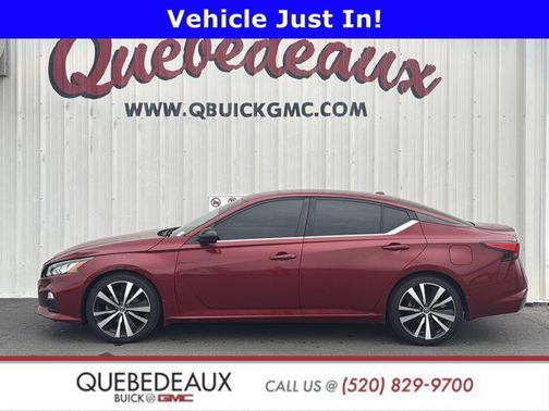 2020 Nissan Altima SR FWD