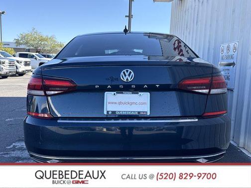 2022 Volkswagen Passat 2.0T SE