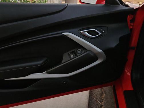 2019 Chevrolet Camaro 1LT