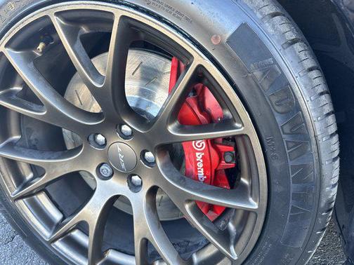 2015 Dodge Charger SRT Hellcat