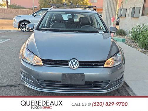 2015 Volkswagen Golf SportWagen TSI SE 4-Door