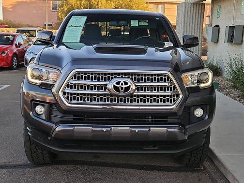 2017 Toyota Tacoma TRD Sport