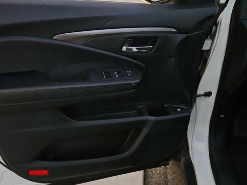 2017 Honda Pilot EX