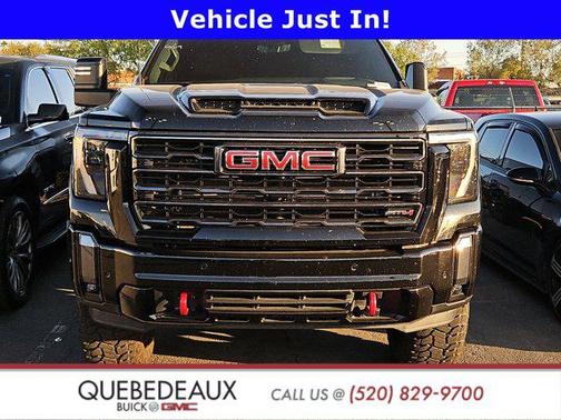 2024 GMC Sierra 2500 AT4