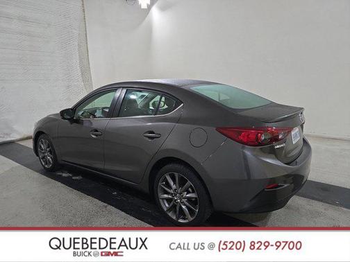 2018 Mazda Mazda3 Touring