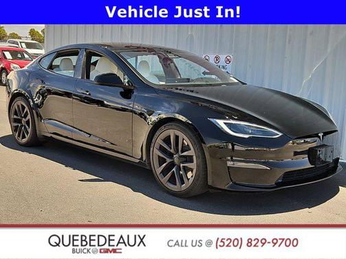 2022 Tesla Model S Base