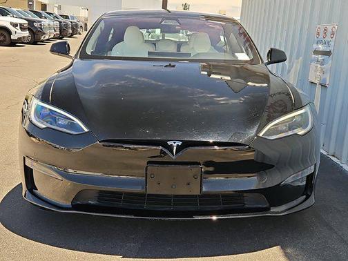 2022 Tesla Model S Base