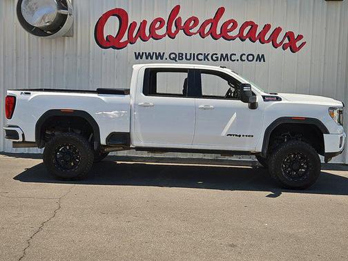 2022 GMC Sierra 2500 AT4