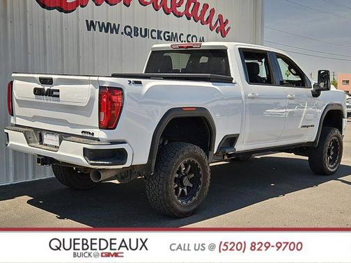 2022 GMC Sierra 2500 AT4