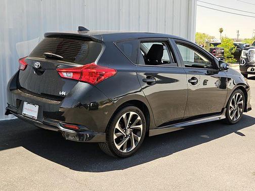 2017 Toyota Corolla iM Base