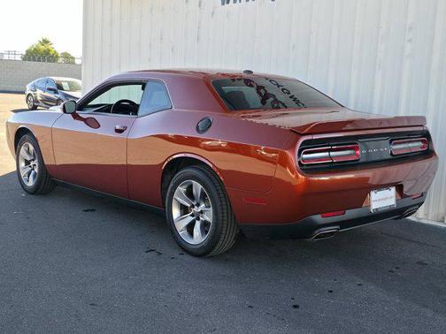 2021 Dodge Challenger SXT