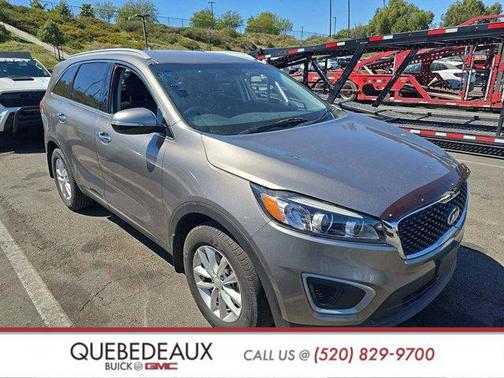2018 Kia Sorento LX