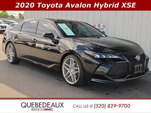 2020 Toyota Avalon Hybrid XSE