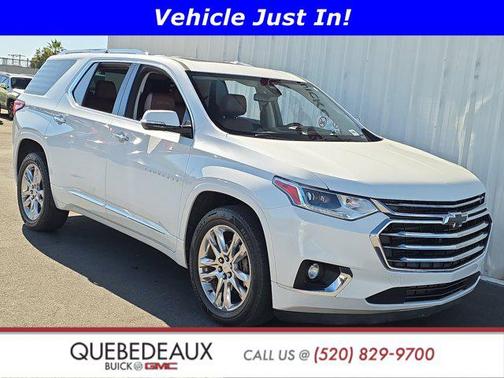 Iridescent Pearl Tricoat 2018 Chevrolet Traverse High Country