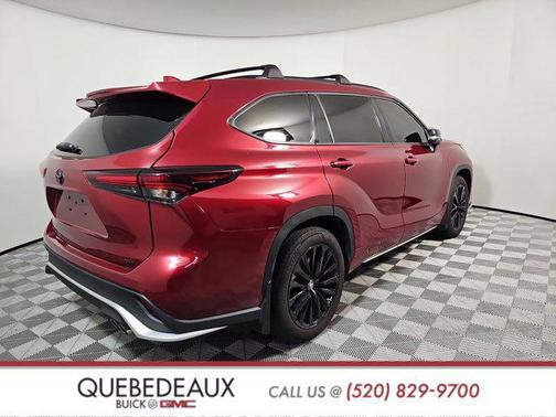 2024 Toyota Highlander XSE