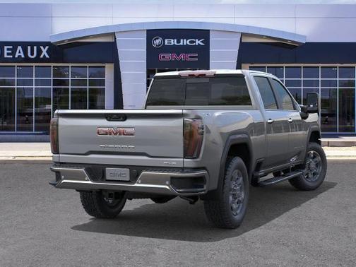 2026 GMC Sierra 3500 SLT
