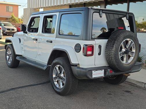 2022 Jeep Wrangler Unlimited Sahara