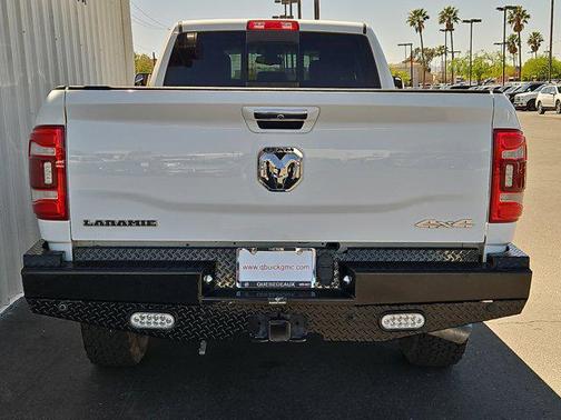 2021 RAM 3500 Laramie Crew Cab 4x4 8' Box
