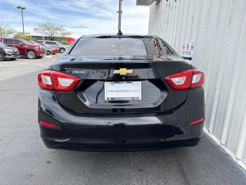 2019 Chevrolet Cruze LS