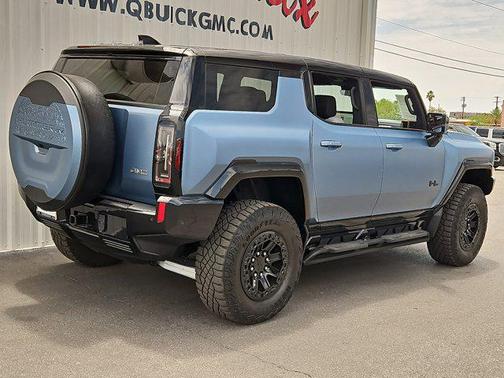 2024 GMC HUMMER EV SUV 3X
