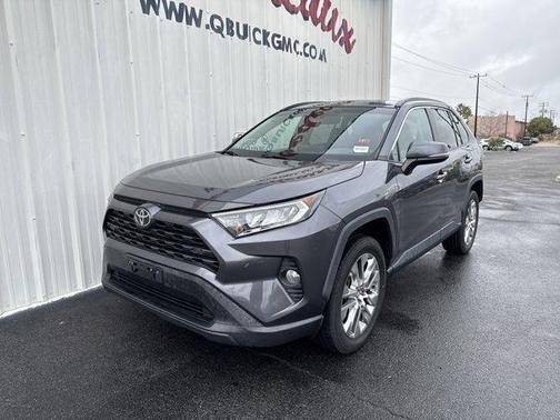 2020 Toyota RAV4 XLE Premium