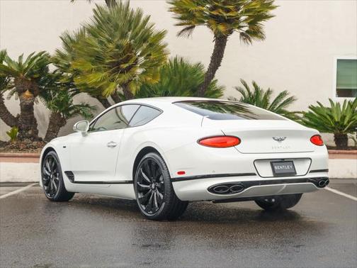 2024 Bentley Continental GT Mulliner V8