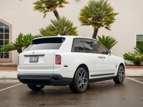 2024 Rolls-Royce Cullinan Black Badge