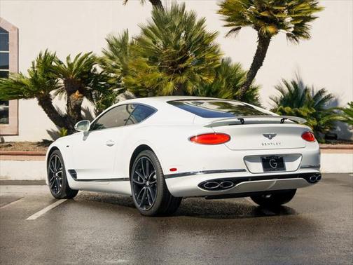 2024 Bentley Continental GT Mulliner V8