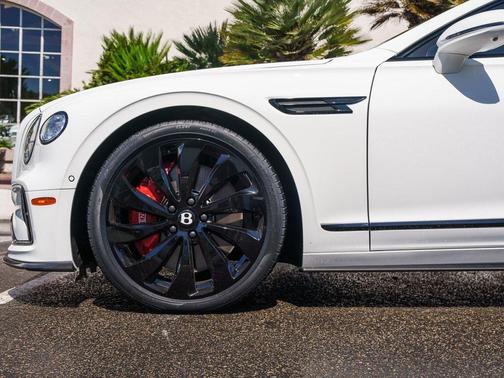 2025 Bentley Flying Spur Black Edition