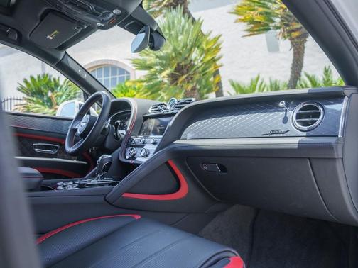 2022 Bentley Bentayga Speed