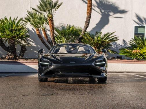 2024 McLaren 750S Spider