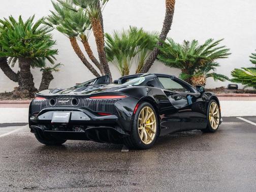 2026 McLaren Artura Performance