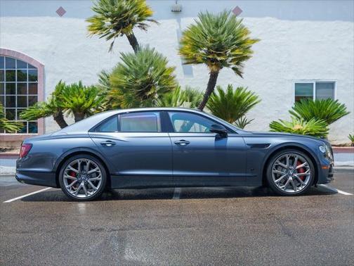 2023 Bentley Flying Spur Hybrid S