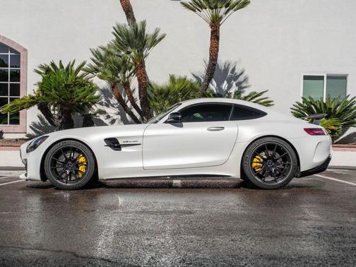 2018 Mercedes-Benz AMG GT R