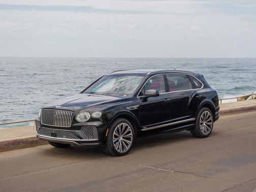 2024 Bentley Bentayga Azure