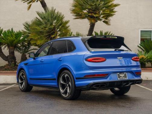 2022 Bentley Bentayga V8
