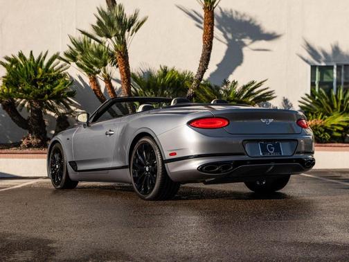 2024 Bentley Continental GT V8