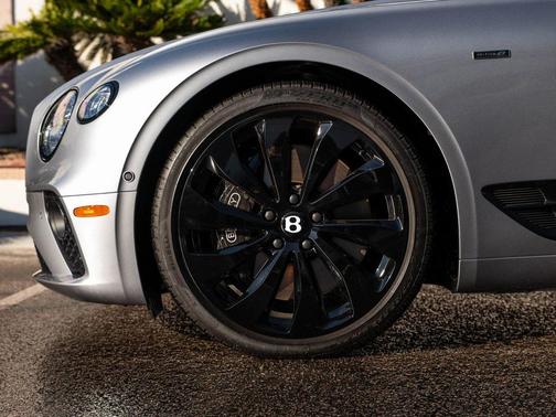 2024 Bentley Continental GT V8