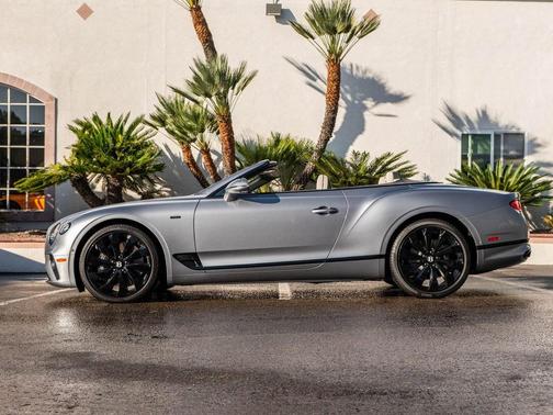 2024 Bentley Continental GT V8