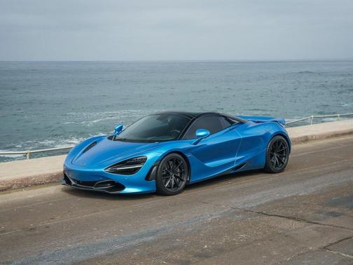 2020 McLaren 720S Base