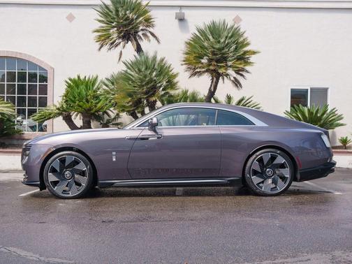 2025 Rolls-Royce Spectre Coupe