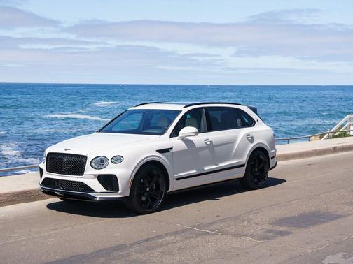 2025 Bentley Bentayga V8